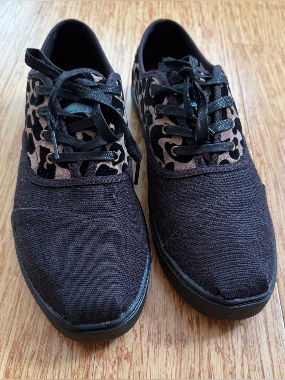 TOMS Cordones Cupsole in Black Flocked Leopard Mix - Size 10